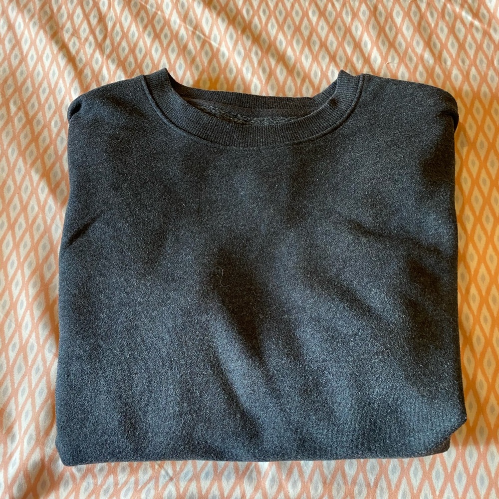 Comfortable crew neck sweater